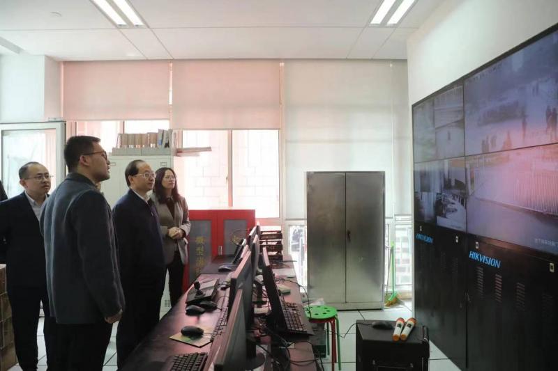 ae5bc1ab23b0b4b831e91abf7e10f50.jpg ae5bc1ab23b0b4b831e91abf7e10f50.jpg