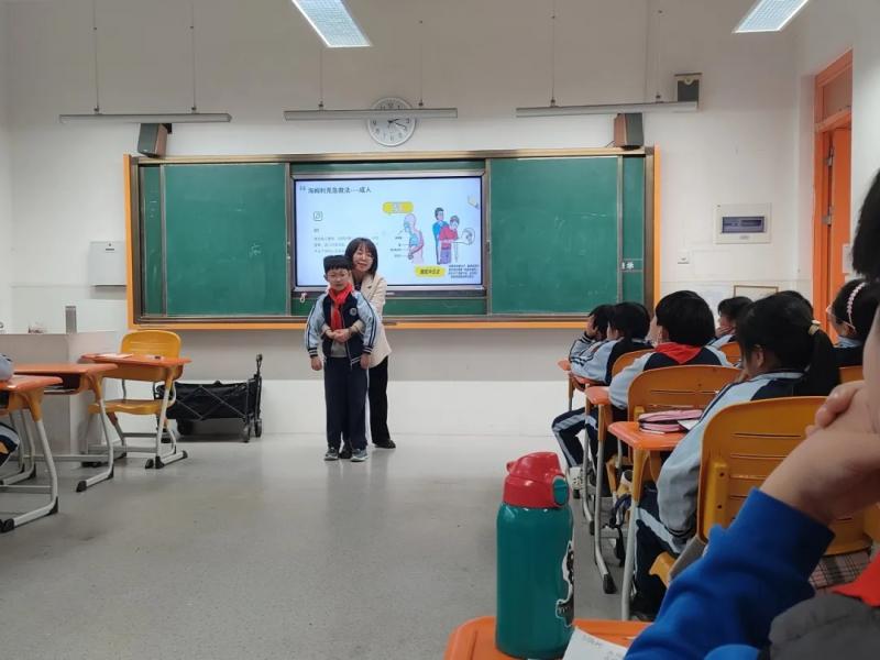 4.webp.jpg 4.webp.jpg