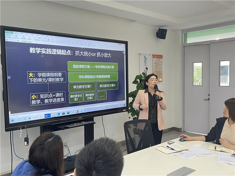 IMG_1185.JPG IMG_1185.JPG